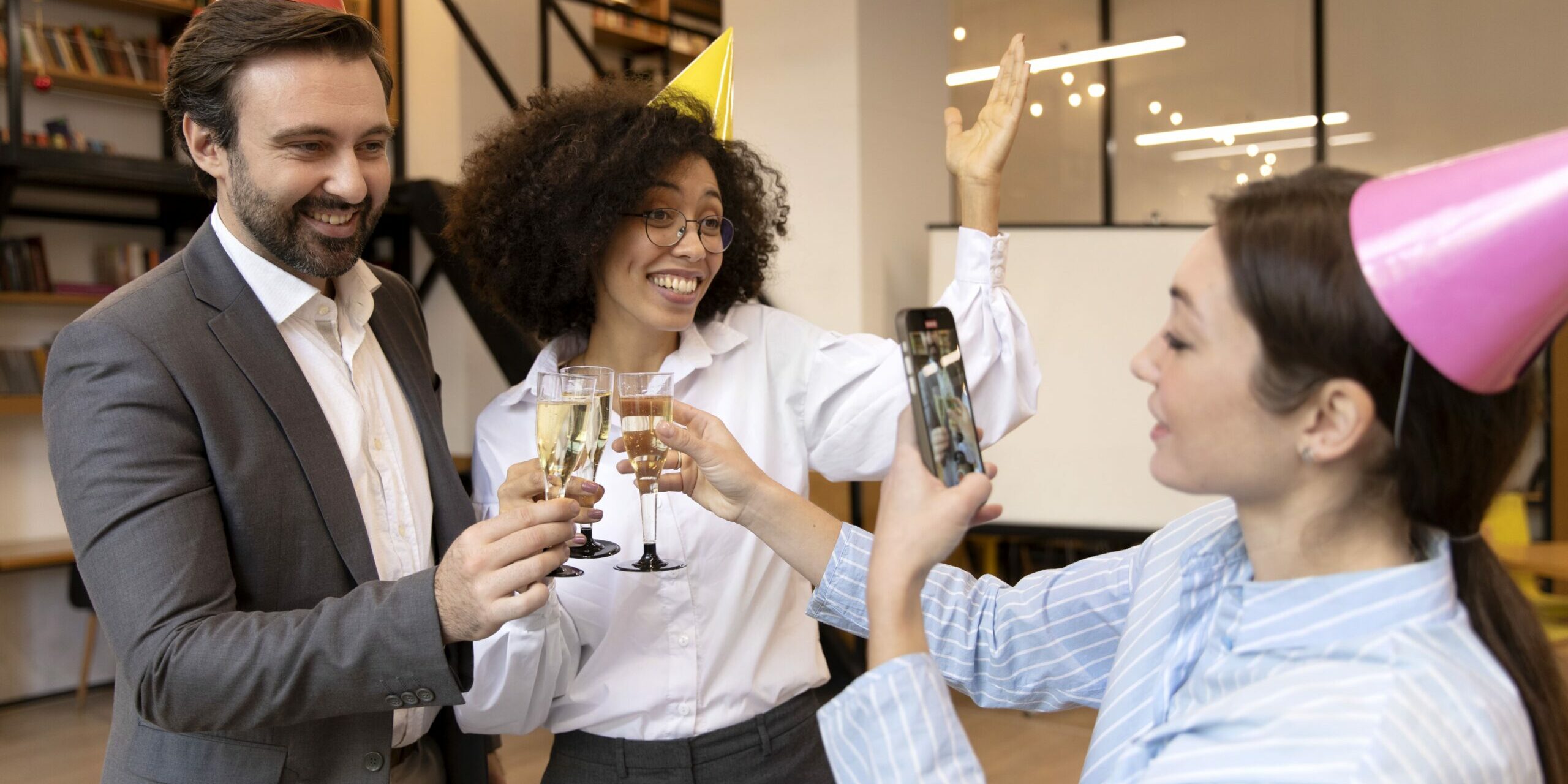 Servicio de acompañamiento para celebraciones – mayor comodidad Servicio de acompañamiento para celebraciones - mayor comodidad